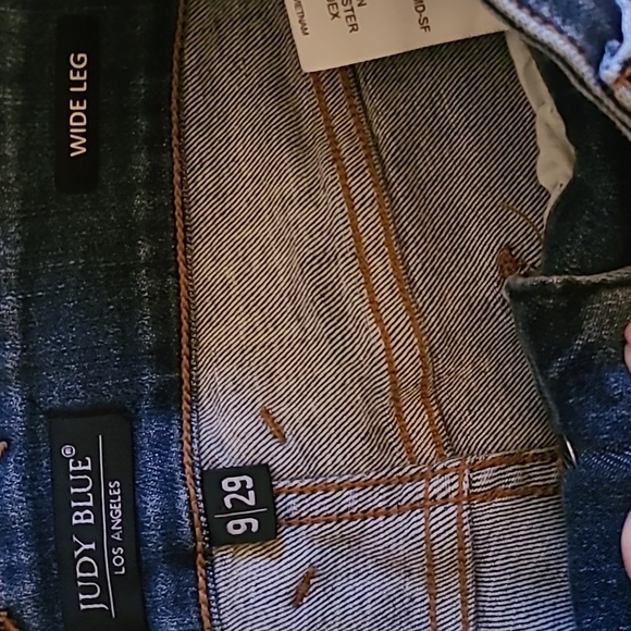 Judy Blue Mid Rise Trouser Wide Leg Jeans Medium Wash Blue - Picture 4 of 17